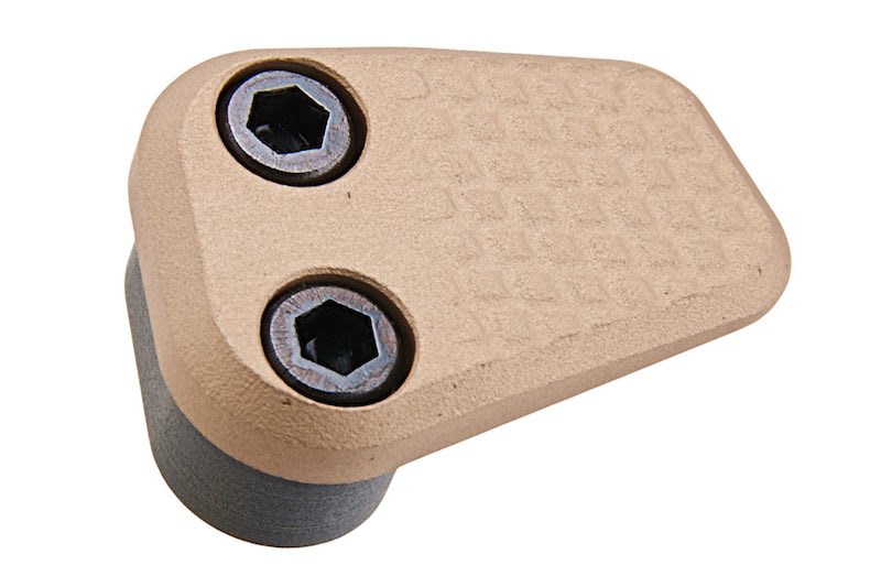 Revanchist Airsoft CNC Aluminum Magazine Release For VFC M4 GBB Airsoft (Type A/ Tan)