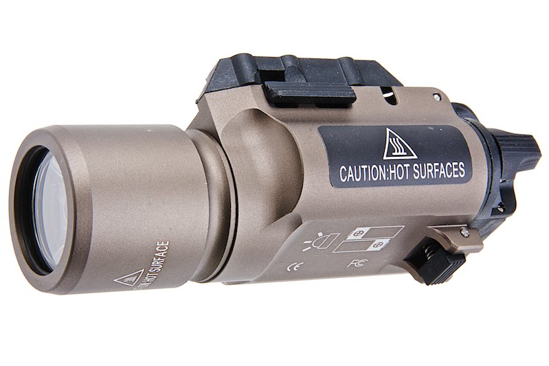 SOTAC X300 Flashlight / Weapon Light (Dark Earth)