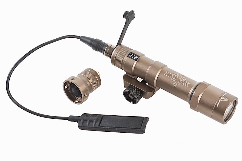 Night Evolution M600B Mini Scout Light (Dark Earth)