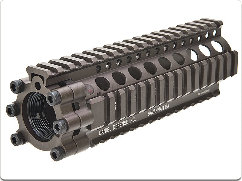 Madbull 7 Inch Daniel Defense Lite Rail Picatinny Handguard (Sand)