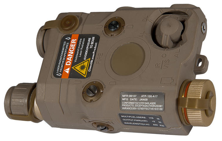 AMA PEQ-15 L.E.D. White Light/Red Laser, Dark Earth
