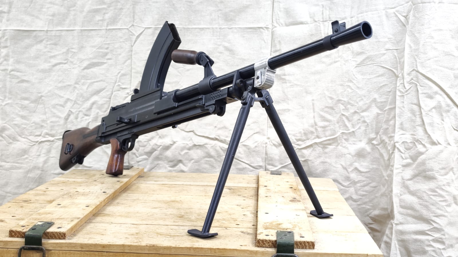 VIVA ARMS BREN AEG Airsoft - Est. 2026 MAY