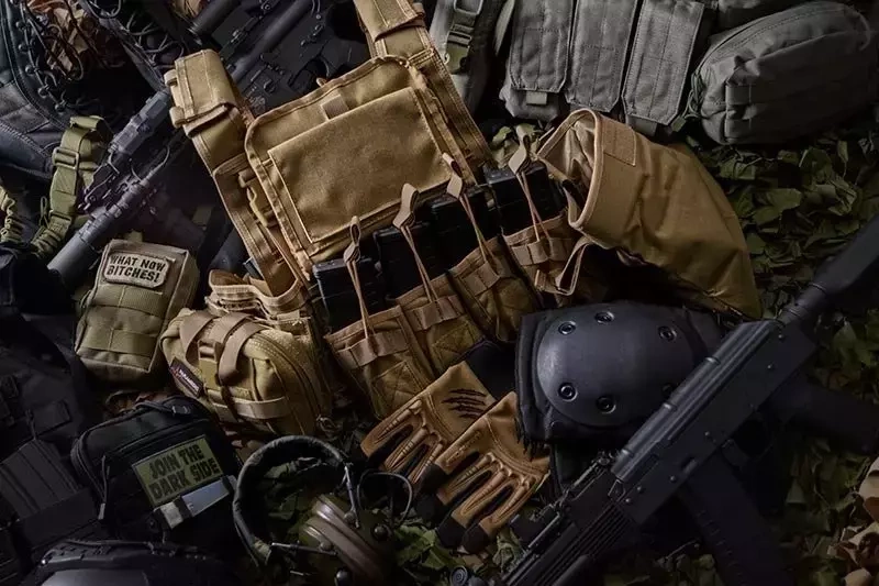 Light Laser-Cut Tactical Vest - Ranger Green