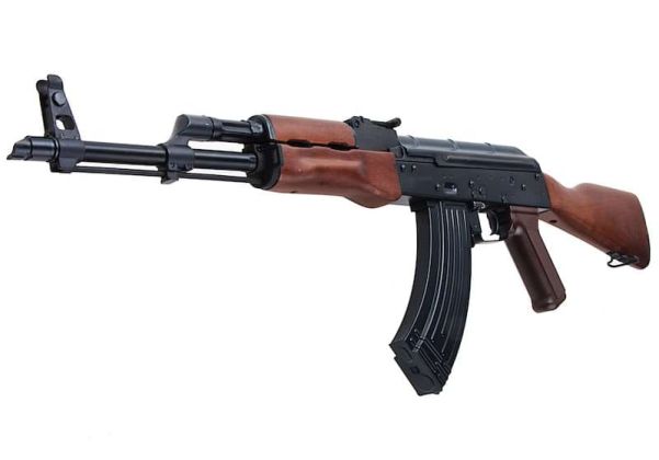 E&L AKM